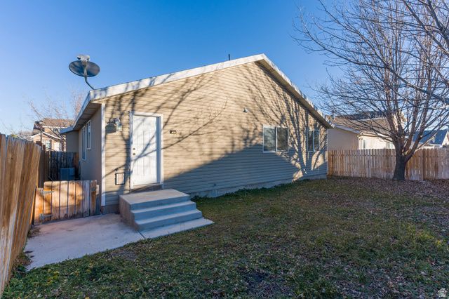 3293 W BROOKWAY DR, West Valley City, UT 84119