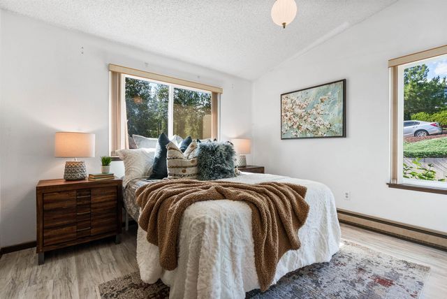 11924 E 21st Ave, Spokane Valley, WA 99206