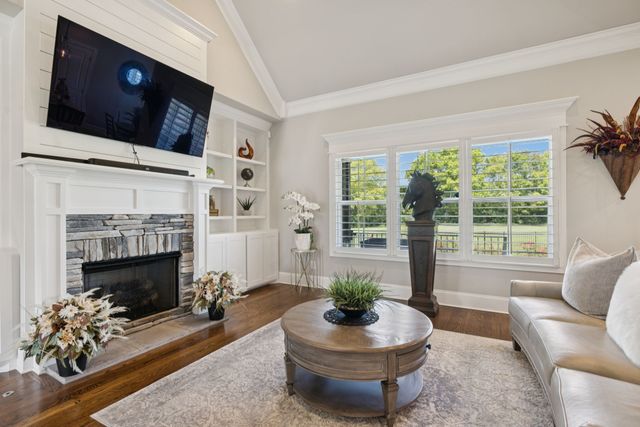 4079 Miles Johnson Pkwy, Spring Hill, TN 37174