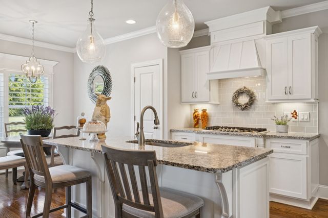 4079 Miles Johnson Pkwy, Spring Hill, TN 37174