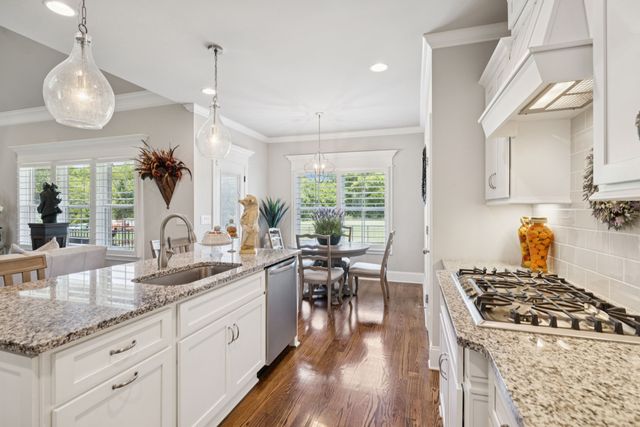 4079 Miles Johnson Pkwy, Spring Hill, TN 37174