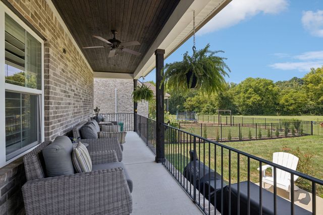 4079 Miles Johnson Pkwy, Spring Hill, TN 37174