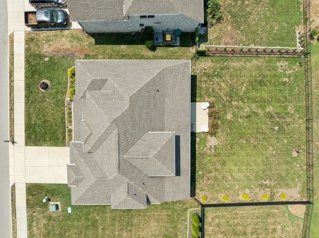 4079 Miles Johnson Pkwy, Spring Hill, TN 37174