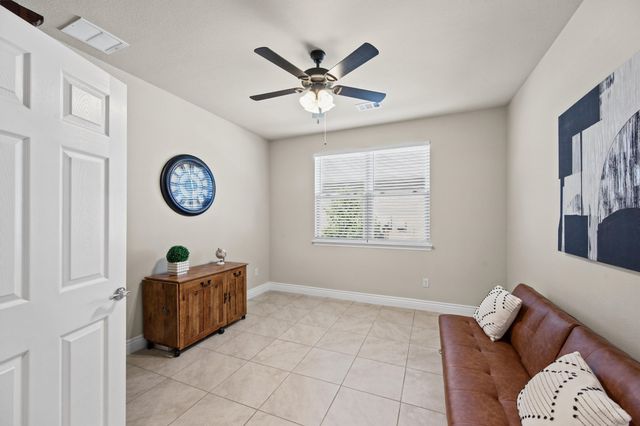 9708 Stonefield Way, Denton, TX 76207