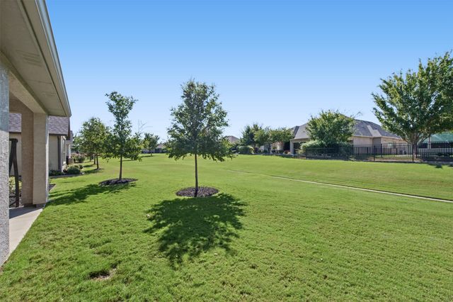 9708 Stonefield Way, Denton, TX 76207