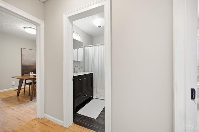3989 Germania Street, Fairfax, OH 45227