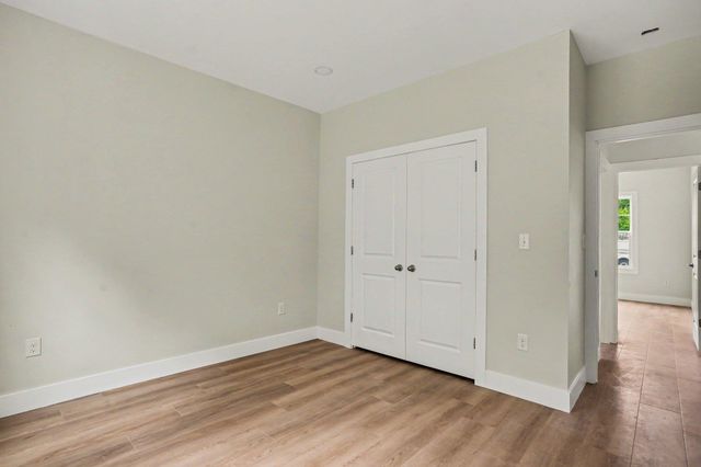 1251 Scenic Dr., Loris, SC 29569