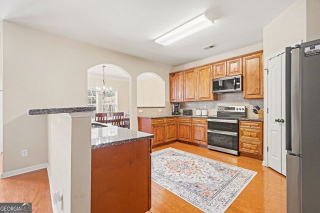 2153 Splitrail Trail, Buford, GA 30519