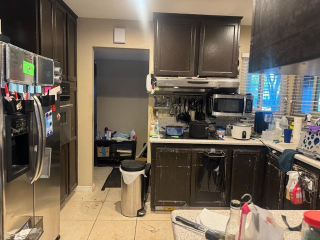 127 Glenville Cir, Sacramento, CA 95826