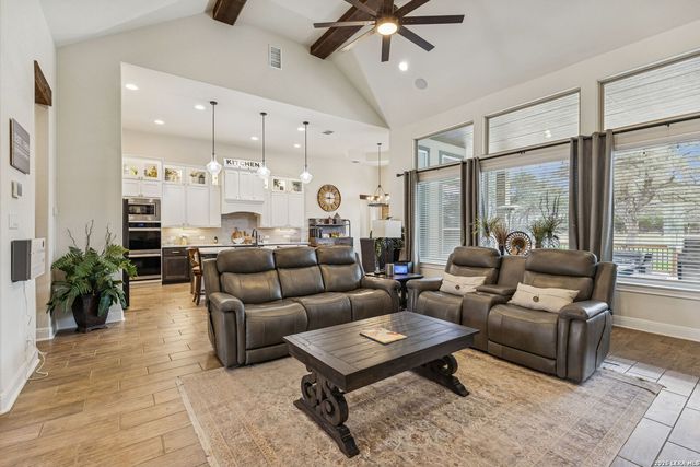 617 Innsbruck, New Braunfels, TX 78132