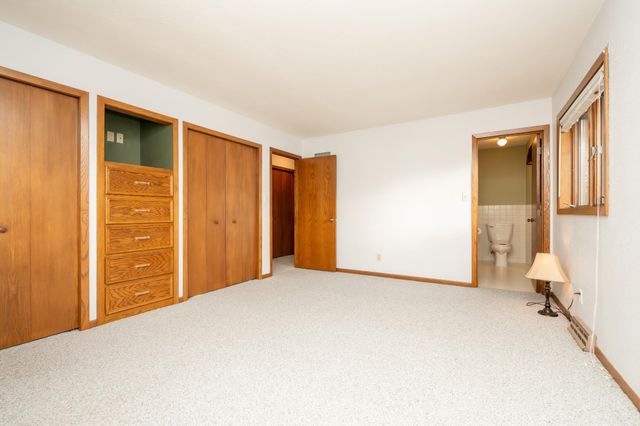 919 Church Street W, Belle Plaine, MN 56011