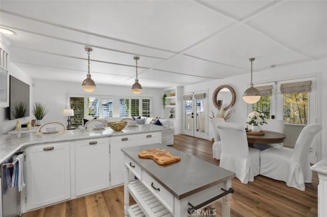 264 Mayflower, Newport Beach, CA 92660