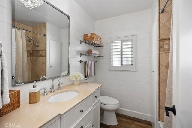 264 Mayflower, Newport Beach, CA 92660