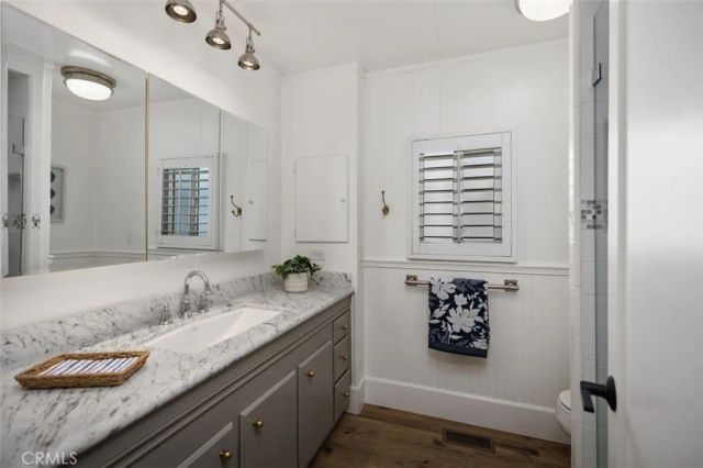 264 Mayflower, Newport Beach, CA 92660