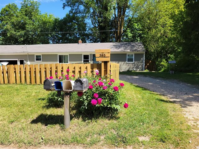 385 92nd Street, Byron Center, MI 49315