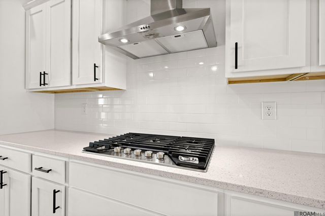 7226 Brook Hollow Drive, Zachary, LA 70791