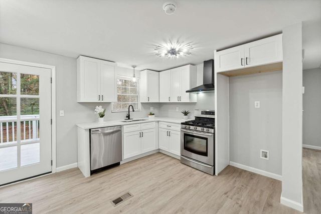 1277 Muirforest Drive, Stone Mountain, GA 30088