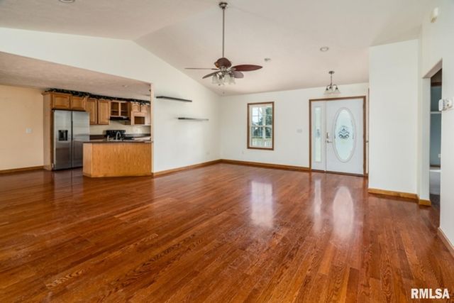 309 Evergreen Trail Trail, Herrin, IL 62948