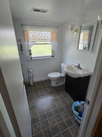 7836 W 81st Street, Bridgeview, IL 60455
