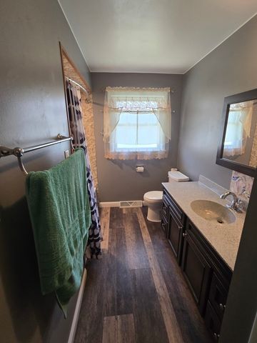 7836 W 81st Street, Bridgeview, IL 60455