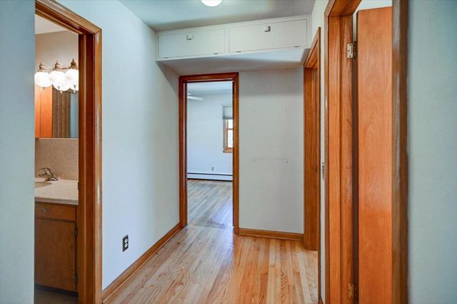 414 Woody Lane, Monona, WI 53716