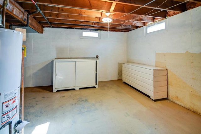 414 Woody Lane, Monona, WI 53716