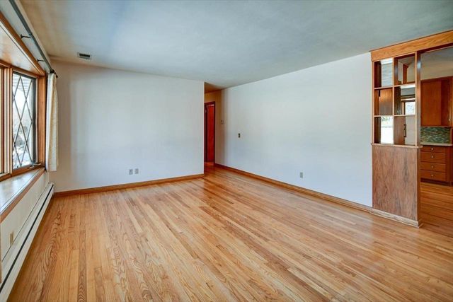 414 Woody Lane, Monona, WI 53716