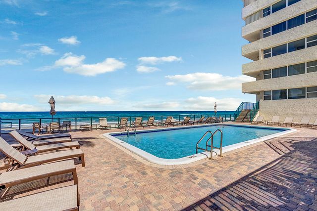 1239 Hillsboro Mile 105, Hillsboro Beach, FL 33062