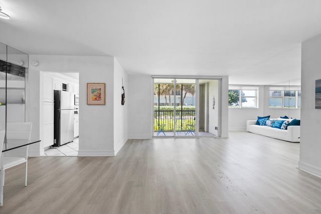 1239 Hillsboro Mile 105, Hillsboro Beach, FL 33062