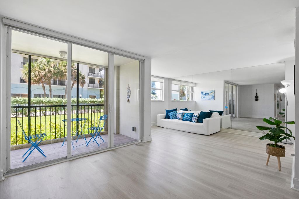 1239 Hillsboro Mile 105, Hillsboro Beach, FL 33062