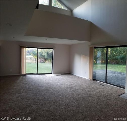 1728 Hiview Court, Bloomfield Hills, MI 48302