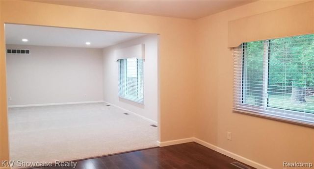 1728 Hiview Court, Bloomfield Hills, MI 48302