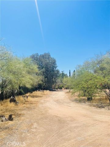 28875 10th Street, Lake Elsinore, CA 92532