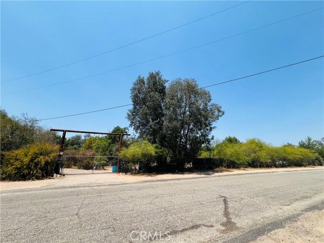 28875 10th Street, Lake Elsinore, CA 92532