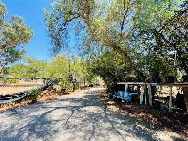 28875 10th Street, Lake Elsinore, CA 92532