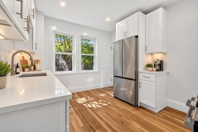 7 Richard Ave 3, Cambridge, MA 02140