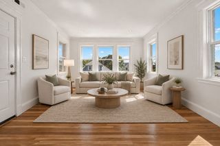 7 Richard Ave 3, Cambridge, MA 02140