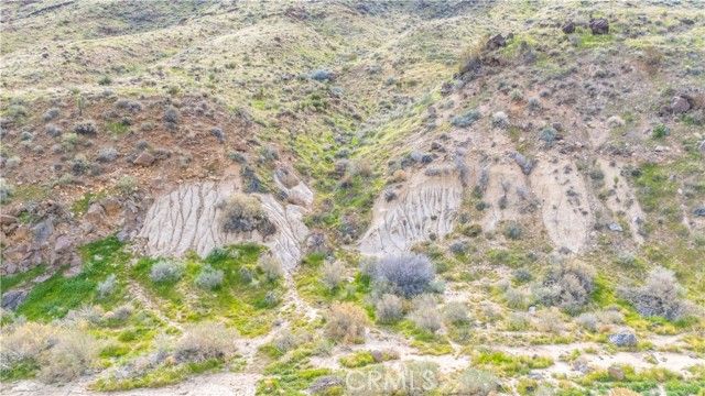 55455 Pipes Canyon, Pioneertown, CA 92268