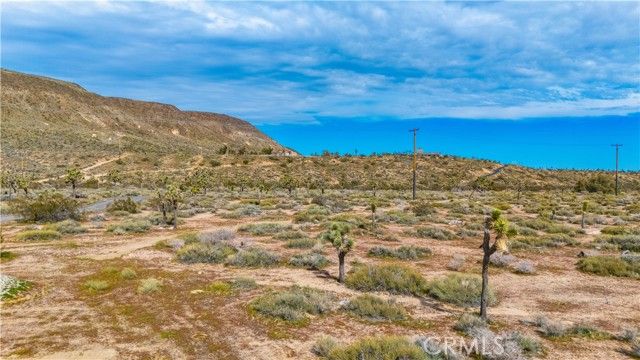 55455 Pipes Canyon, Pioneertown, CA 92268