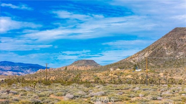55455 Pipes Canyon, Pioneertown, CA 92268