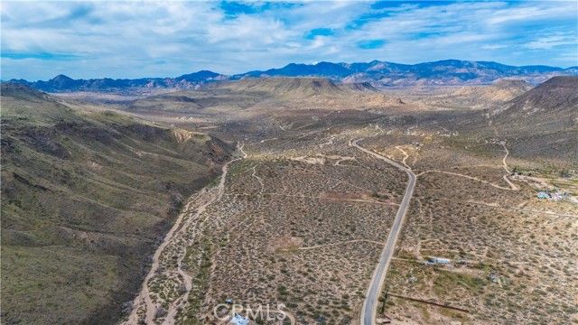 55455 Pipes Canyon, Pioneertown, CA 92268