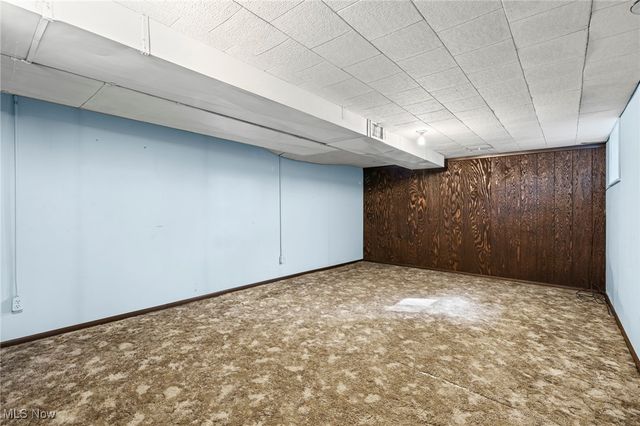 285 Skylane Drive, Northfield, OH 44067