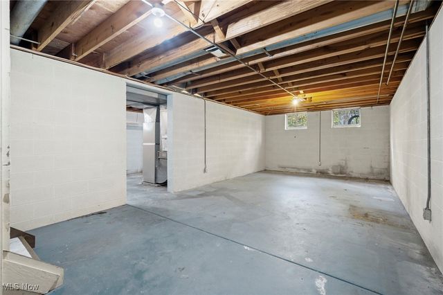 285 Skylane Drive, Northfield, OH 44067