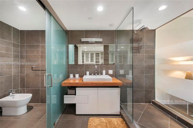 2155 Washington Ct 309, Miami Beach, FL 33139