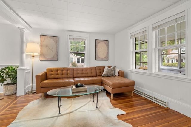 19 New Hampshire Avenue, Natick, MA 01760