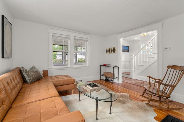 19 New Hampshire Avenue, Natick, MA 01760