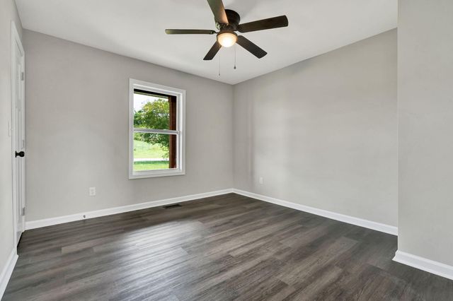 8164 Holly Crest Drive, Chattanooga, TN 37421