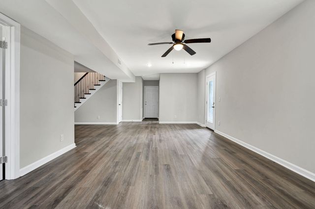 8164 Holly Crest Drive, Chattanooga, TN 37421