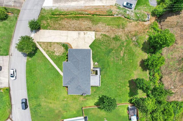 8164 Holly Crest Drive, Chattanooga, TN 37421