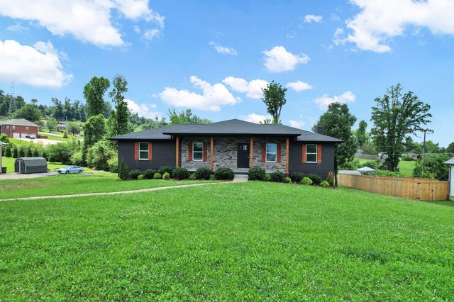 8164 Holly Crest Drive, Chattanooga, TN 37421